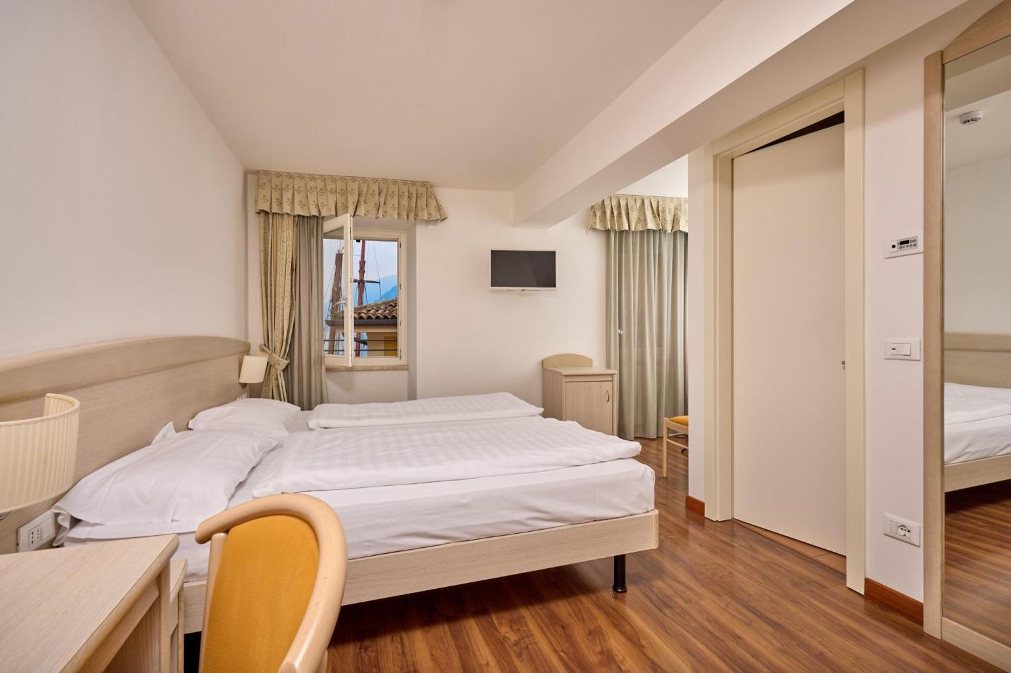Hotel San Marco Μαλτσεζίνε Εξωτερικό φωτογραφία