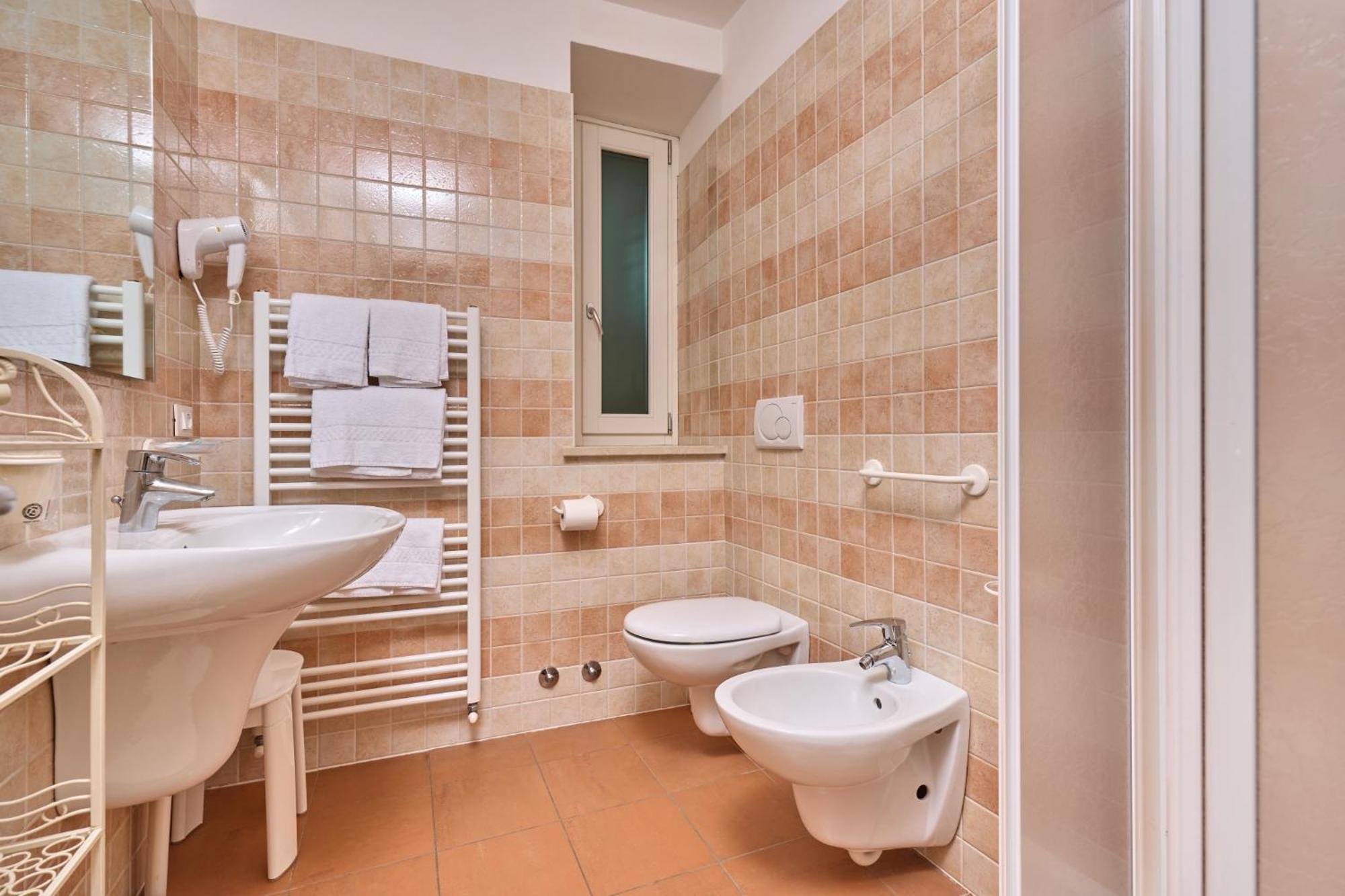 Hotel San Marco Μαλτσεζίνε Εξωτερικό φωτογραφία